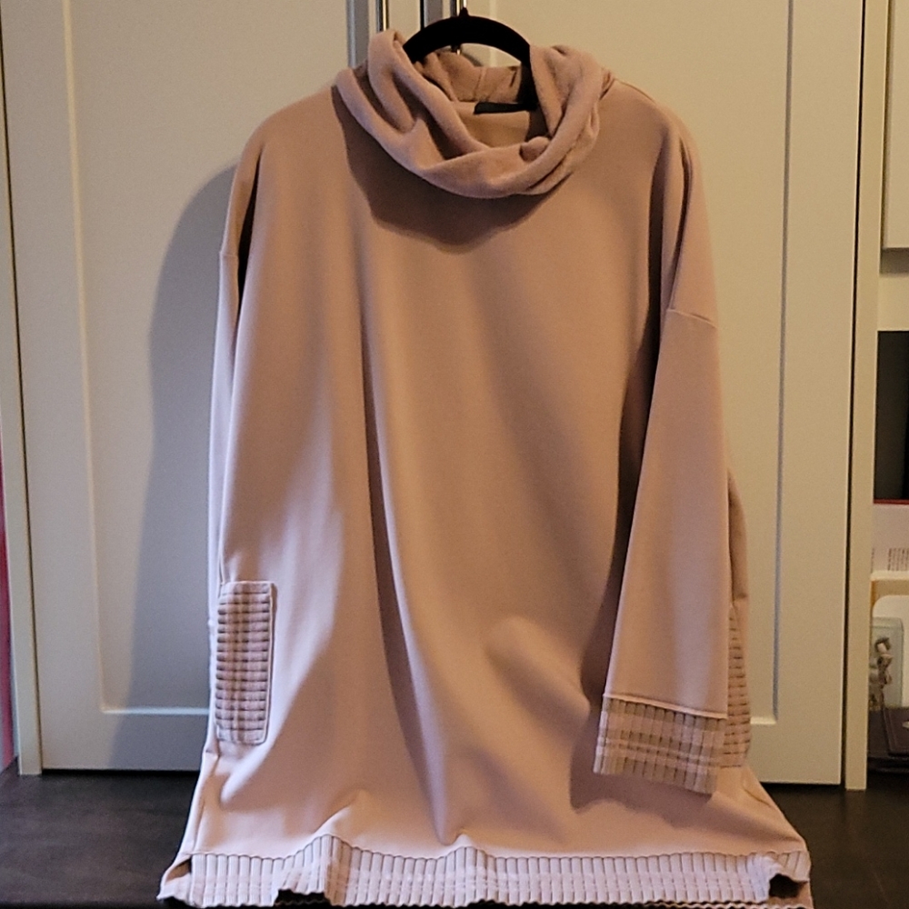 She's So pink tunic/dress with separate collar